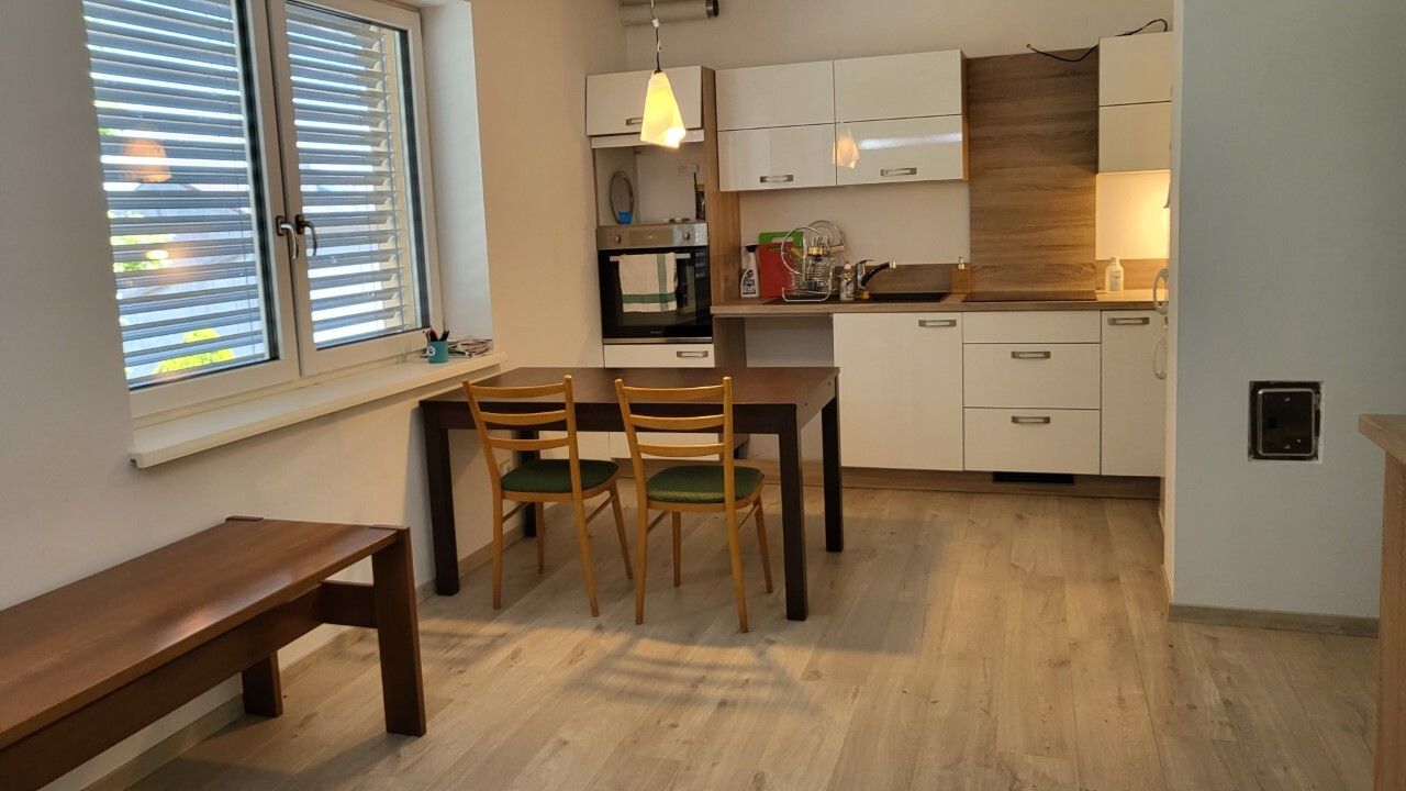 2-Zimmer Wohnung zu vermieten in Berg