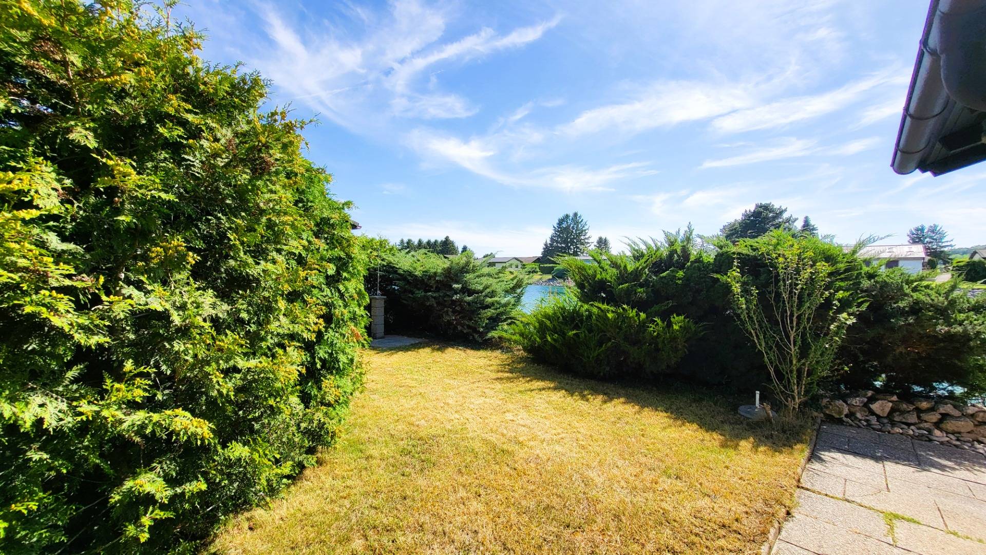 Superädifikat: 3-Zimmer Haus am See - Freizeitzentrum Berg
