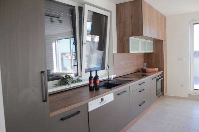 Neubau: Großzügige 4-Zimmer Wohnung mit Terrasse in Marchegg