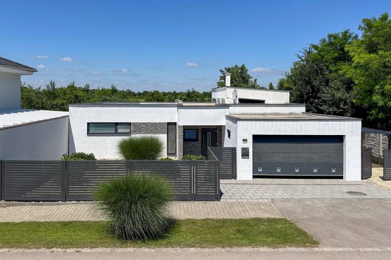 Stilvolles Einfamilienhaus in der Naturoase in Zurndorf