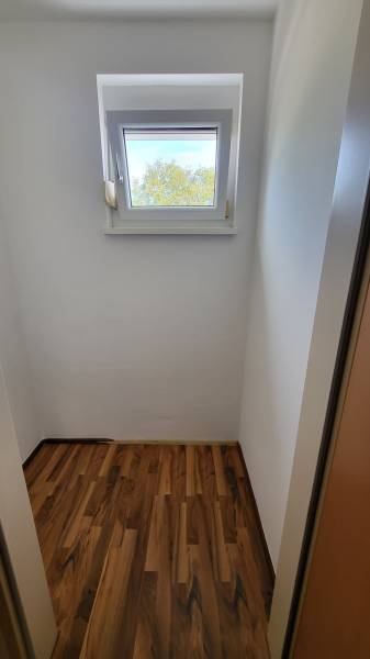 RESERVIERT: Geräumige 4-Zimmer Wohnung, gute Lage, in Kittsee