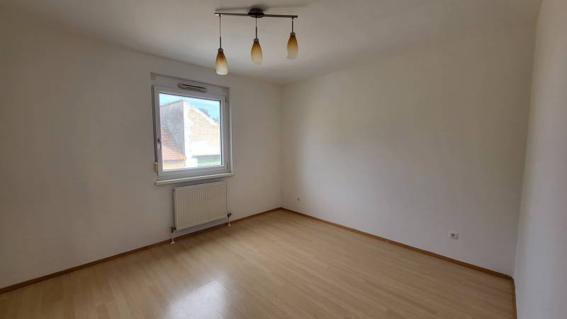 RESERVIERT: Geräumige 4-Zimmer Wohnung, gute Lage, in Kittsee