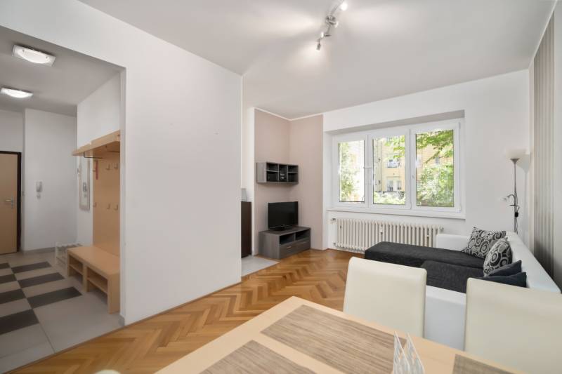 Kaufen 3-Zimmer-Wohnung, 3-Zimmer-Wohnung, Karadžičova, Bratislava - S